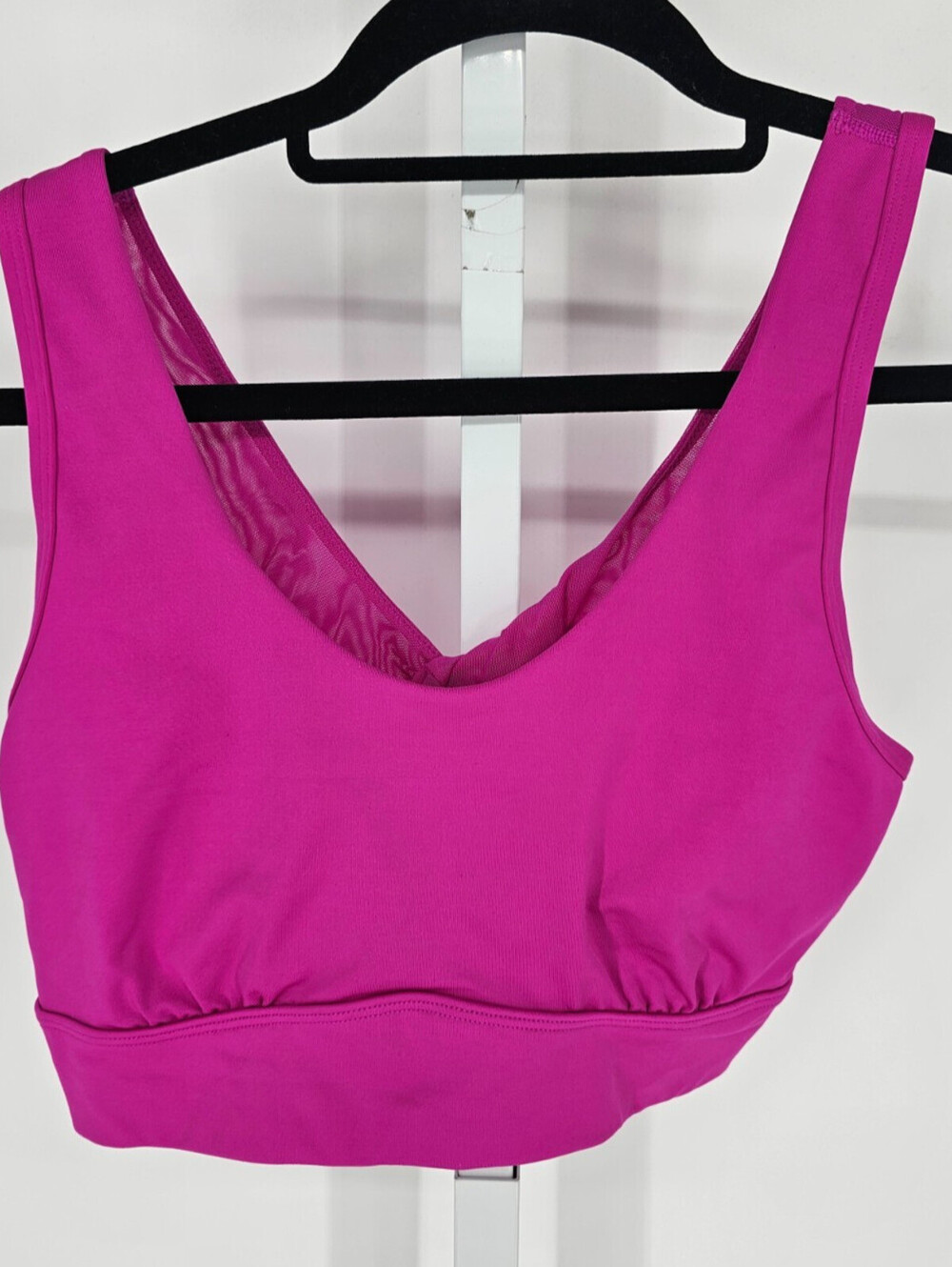 Avia Womens Sz L Knotted Back Sports Bra Bright Pink Mesh